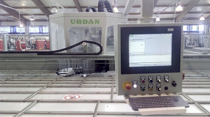 сварочно зачистная линия URBAN 2014 год