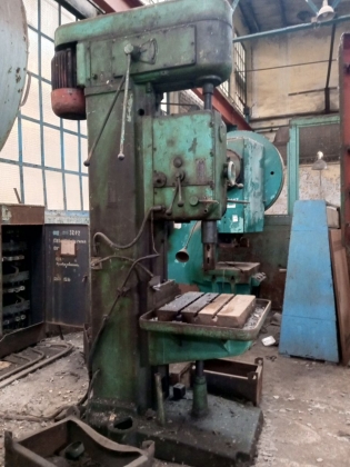 Станок вертикально-сверловой 2А150