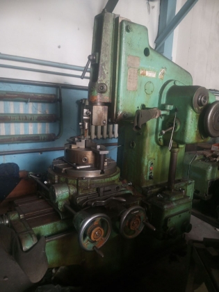 Металлообрабатывающие станки б/у. г. Луганск, район Таксопарка.