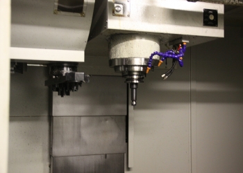 Вертикальный обрабатывающий центр с ЧПУ мод. VMC-1600F,  Производитель: Buffalo Machinery Co., Ltd.  (Тайвань)