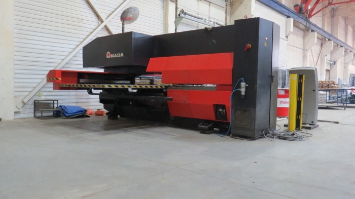 Револьверно-вырубной станок EUROPE 258 с ЧПУ