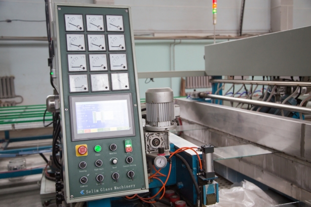 Линия 4-х сторонней обработки стекла без мойки