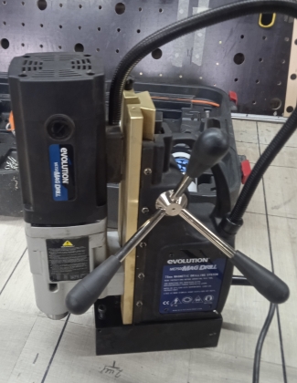 Магнитный сверлильный станок Evolution ME 7500