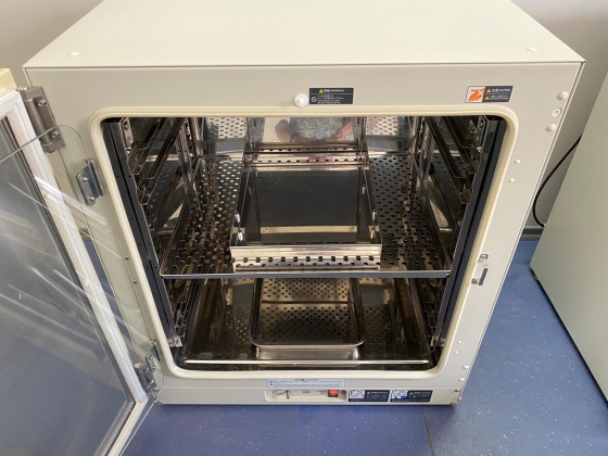 Углекислотный CO2 инкубатор SANYO MCO-20AIC