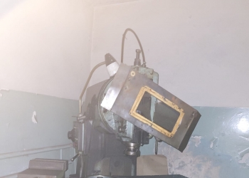 Вертикально-фрезерный станок 6Р12