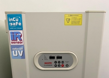 Углекислотный CO2 инкубатор SANYO MCO-18AIC