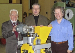 Станок для производства грунтоблоков"Русские качели"РК-250