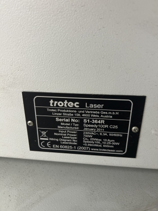 Лазерный гравер Trotec Speedy 100R с вытяжкой серия Atmos.