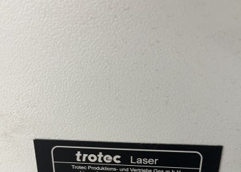 Лазерный гравер Trotec Speedy 100R с вытяжкой серия Atmos.