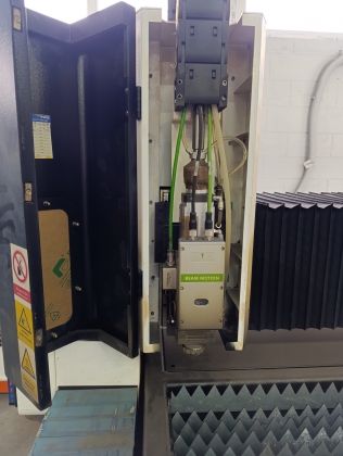 Установка лазерной резки GWEIKE LF3015CN 2000ВТ RAYCUS