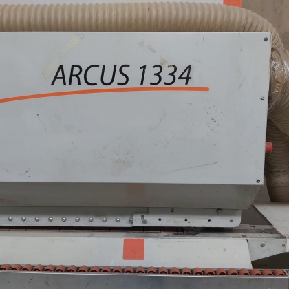 Кромкооблицовочный станок holzher Arcus1334