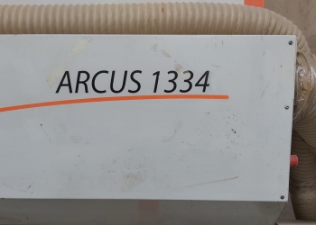 Кромкооблицовочный станок holzher Arcus1334