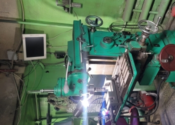 Фрезерный станок Komunaras 676