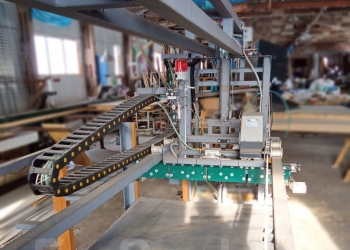 Оборудование для изготовления СИП панелей  *автомат. клеенамазка, вакуумный пресс, сборочный стол, вакуумный насос, лебёдка, мембранный насос