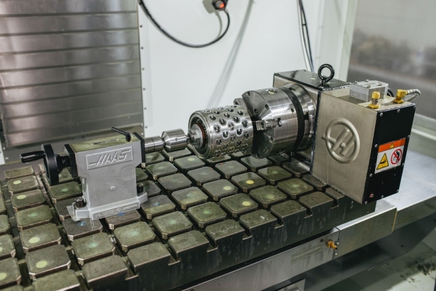 Вертикально-фрезерный обрабатывающий центр haas VM-3