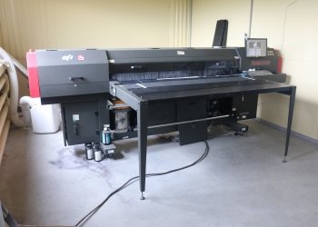 Гибридный УФ принтер EFI H700