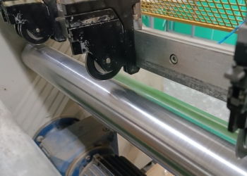 Станок для нарезки пленки ПВХ.