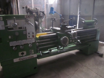 Продаю станок токарно-винторезный SN-402