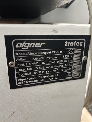Лазерный гравер Trotec Speedy 100R с вытяжкой серия Atmos.
