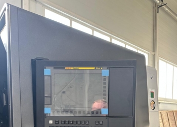 Токарный обрабатывающий центр Doosan Puma 4005