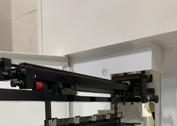 Вертикальный обрабатывающий центр с ЧПУ MAZAK VTC 800/30 SR