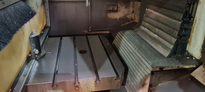Двухпалетный вертикальный обрабатывающий центр ARES-SEIKI S500