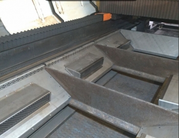 Оптоволоконный лазер ermaksan SM 3000х1500 2000W