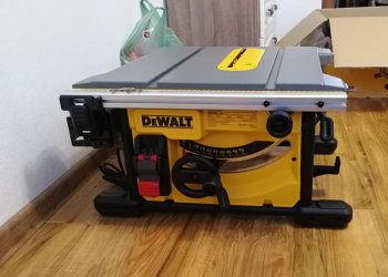 Дисковая настольная пила DEWALT DWE7485