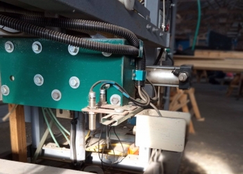 Оборудование для изготовления СИП панелей  *автомат. клеенамазка, вакуумный пресс, сборочный стол, вакуумный насос, лебёдка, мембранный насос