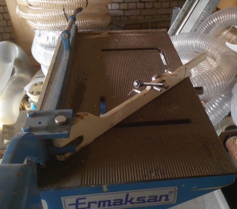 Гильотинные ножницы ручные Ermaksan