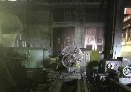 Продаю токарно-винторезный станок мод.РТ-100 (1М65) РМЦ 10м