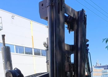 Боковой погрузчик Combilift C8000 с дизельным двигателем