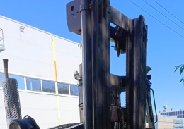 Боковой погрузчик Combilift C8000 с дизельным двигателем