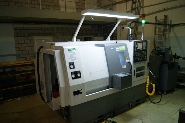 DMC DL 6TM (DMC MACHINE TOOLS, Корея) Токарный станок с ЧПУ,  Год выпуска 2015 год, номер Т06М0647