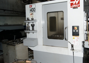 Обрабатывающий центр HAAS EC400HE