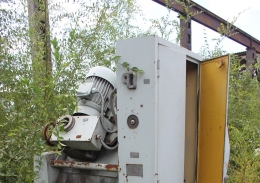 Заточной станок 3Д692.