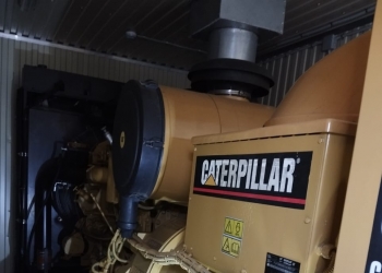 Дизельный генератор (ДЭС, ДГУ) CAT C18 473кВт в контейнере