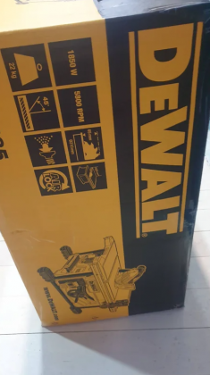 Дисковая настольная пила DEWALT DWE7485