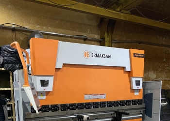 Гидравлический листогибочный пресс Ermaksan с ЧПУ POWER BEND 3100-100 выпуск 2023 года