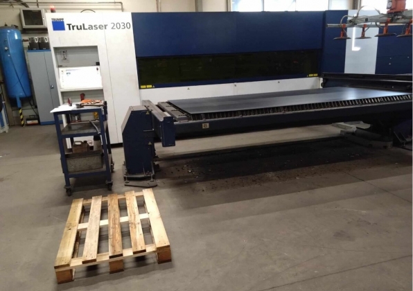 Лазерный станок с ЧПУ TruLaser 2030 Fiber