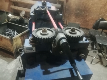 Лиcтoправильная машина XRM-700