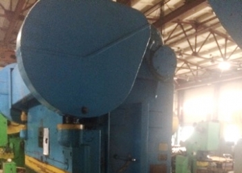 ИТ1330 листогиб механический (усилие 100 тонн, стол 2500 мм) б/у