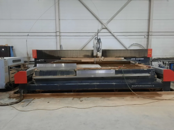 Станок гидроабразивной резки APW S4020BA (2025 года) 5 осей Б/У