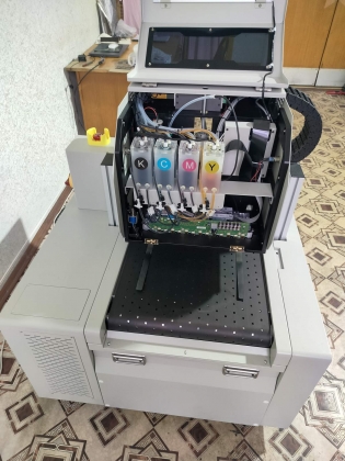 Однопроходный принтер для печати по гофрокартону,мгк и крафт-пакетам