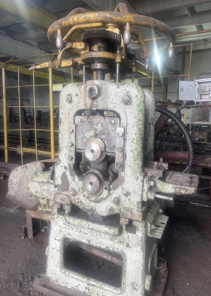 Прокатной станок ДУО ( 2 валковый) для прокатки арматуру и любого фасонного профиля