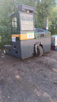 Боковой погрузчик Combilift C8000 с дизельным двигателем