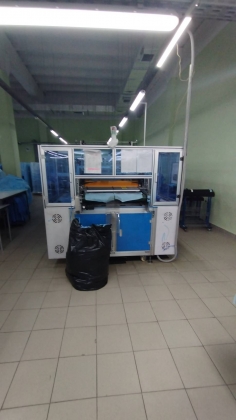 Оборудование для производства халатов из нетканых материалов