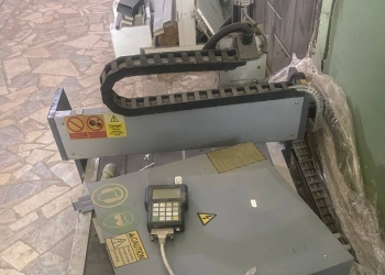 Гравировально фрезерный станок по дереву ЧПУ Б/У.