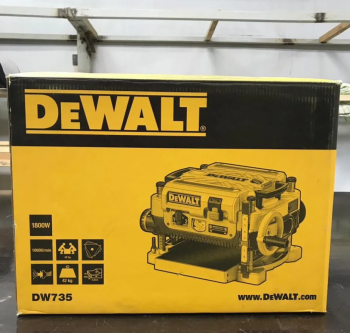 Рейсмусовый станок DEWALT DW735