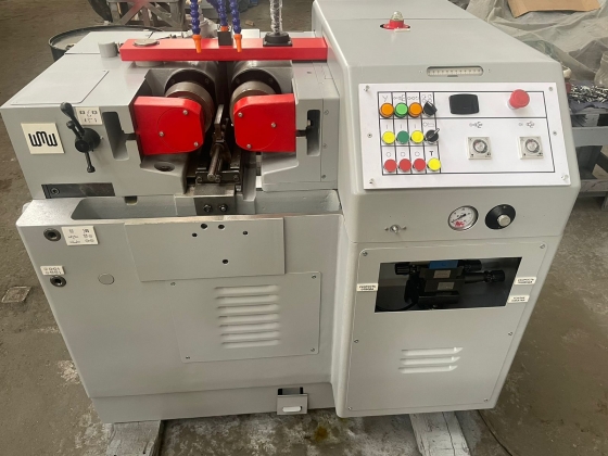 Резьбонакатной станок UPW 12.5